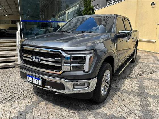 FORD F-150 5.0 V8 GASOLINA CD LARIAT FX4 AUTOMÁTICO